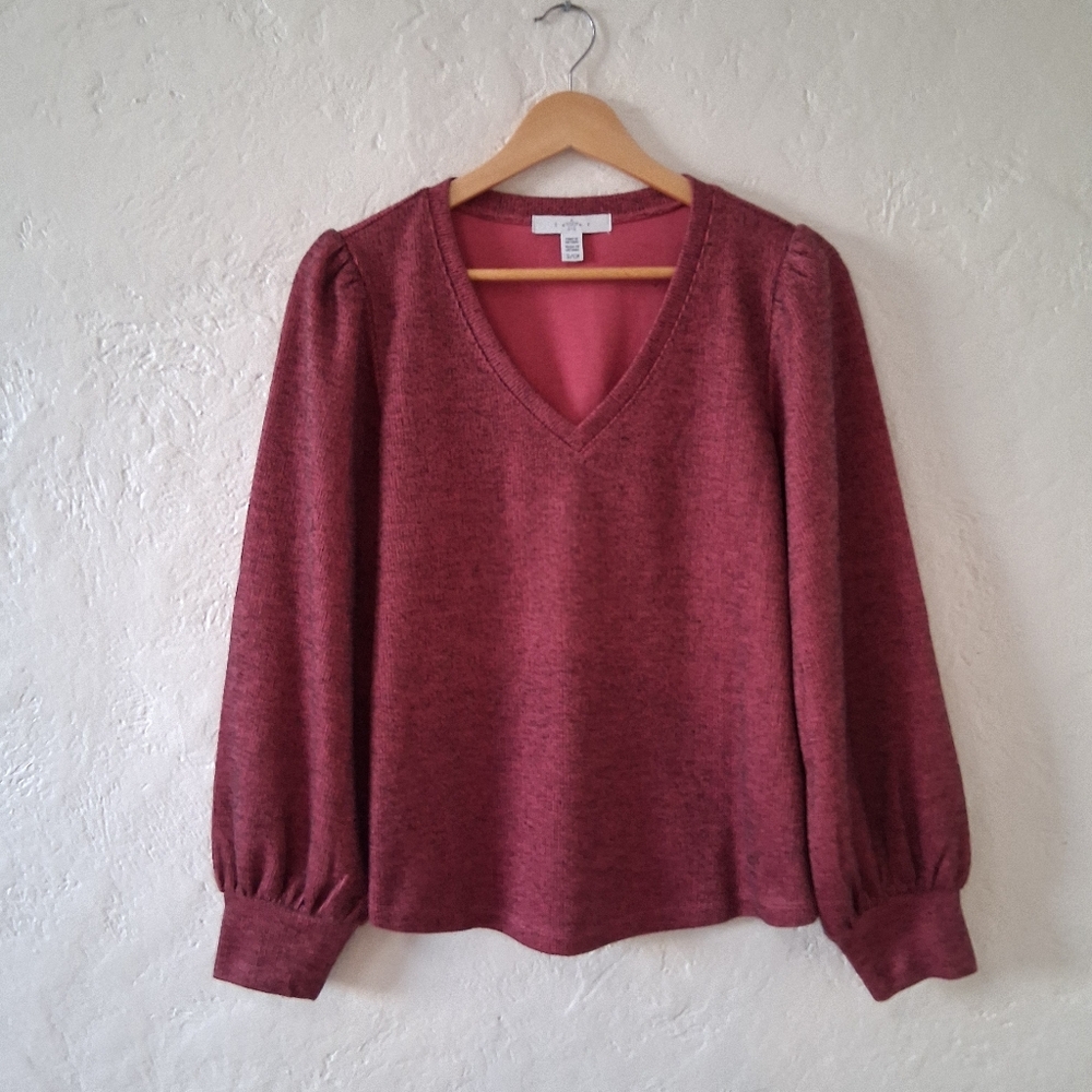 Puff Sleeve Raspberry Pink V-Neck Sweater - Picture 2 of 7